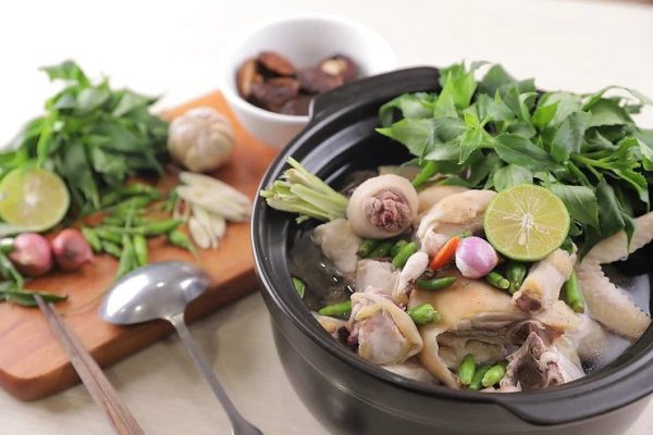 Canh Rau Bau Dat Thit Ga
